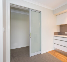 Cowdroy Oversized Cavity Slider